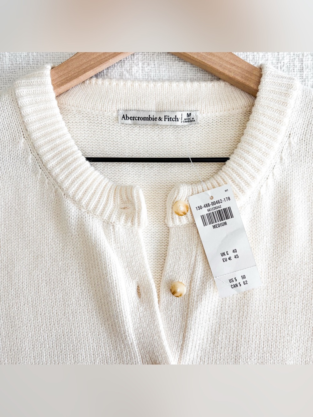 Abercrombie short sleeve cardigan. - Picture 4 of 7